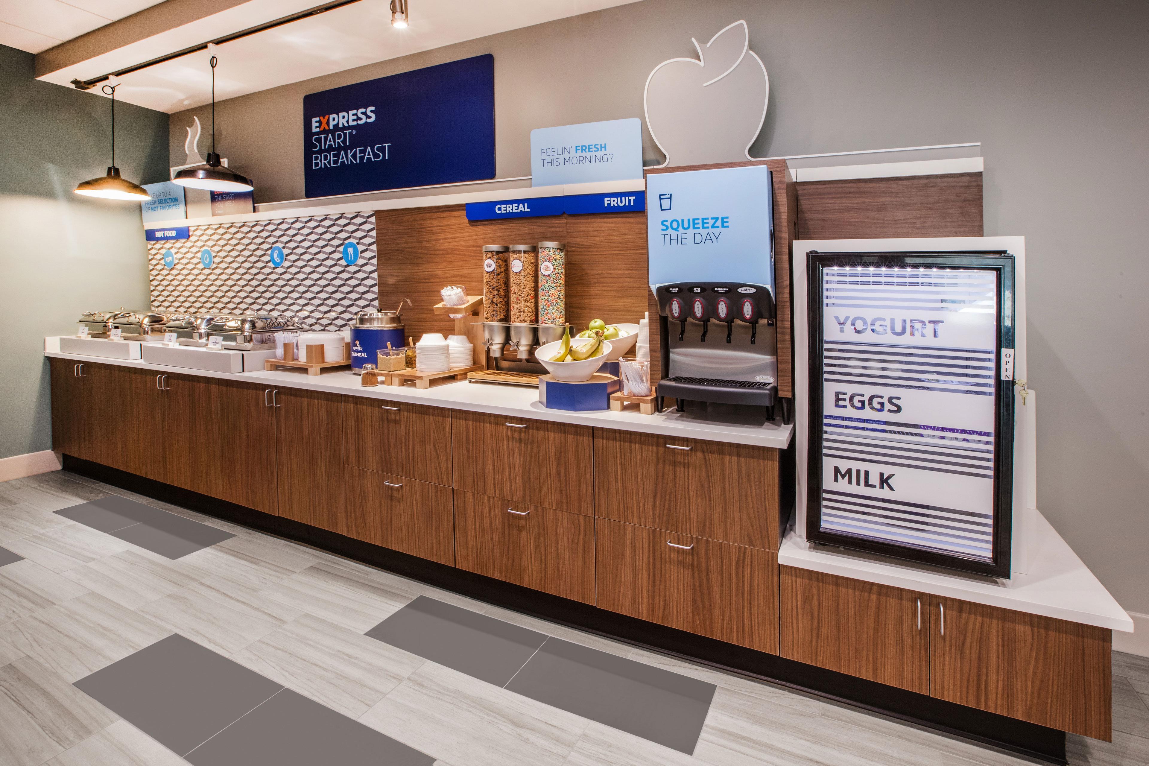 Holiday Inn Express Athens By Ihg Экстерьер фото